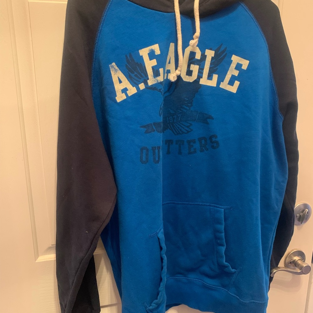 American Eagle Logo Hoodie Size XL Never worn